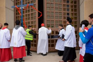 BA73C3A9-07A8-4B74-B78D-FE3025DDE071